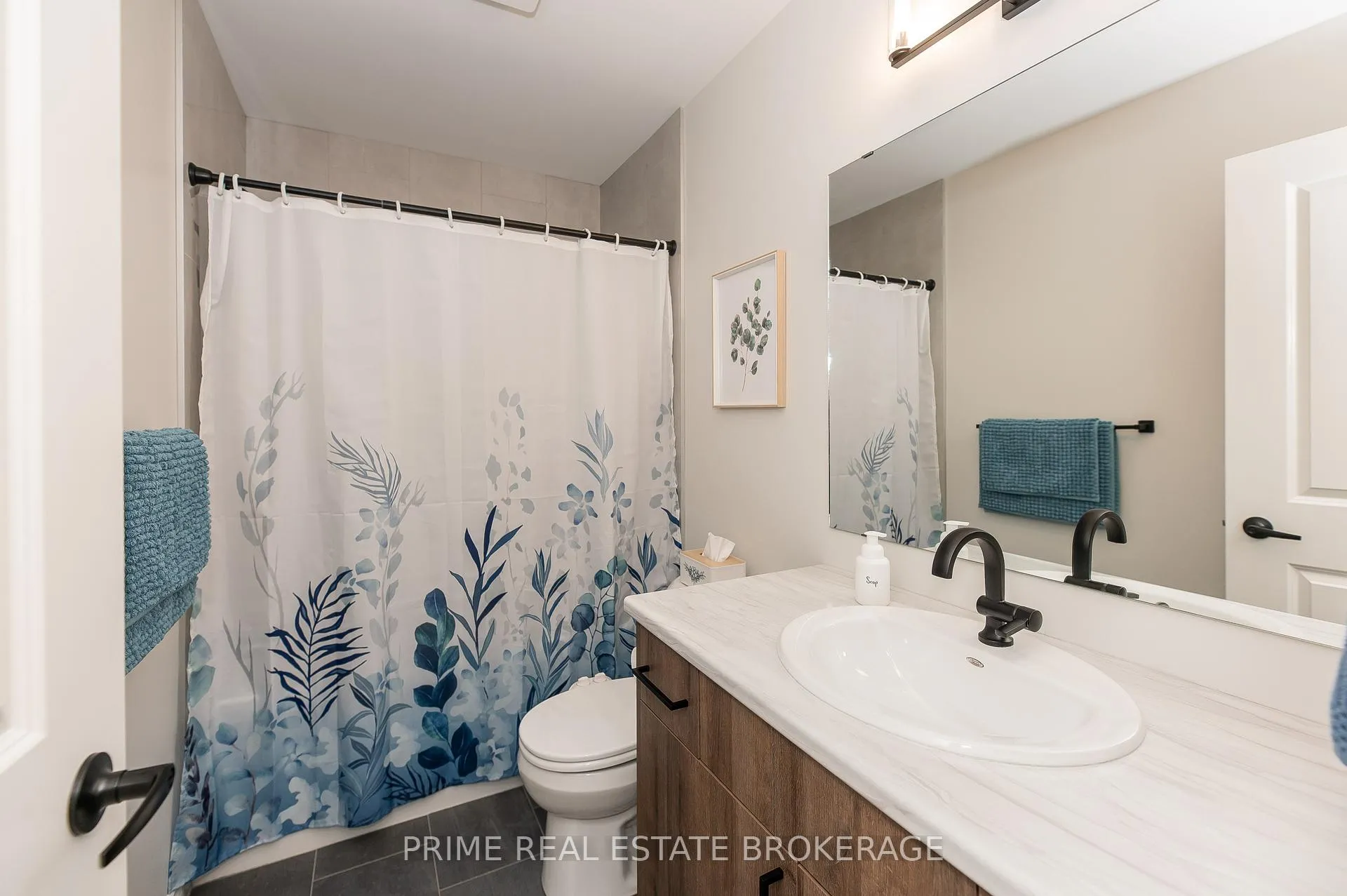Photo 25 of 2 Macleod Court, West Elgin, West Lorne — HOMEH
