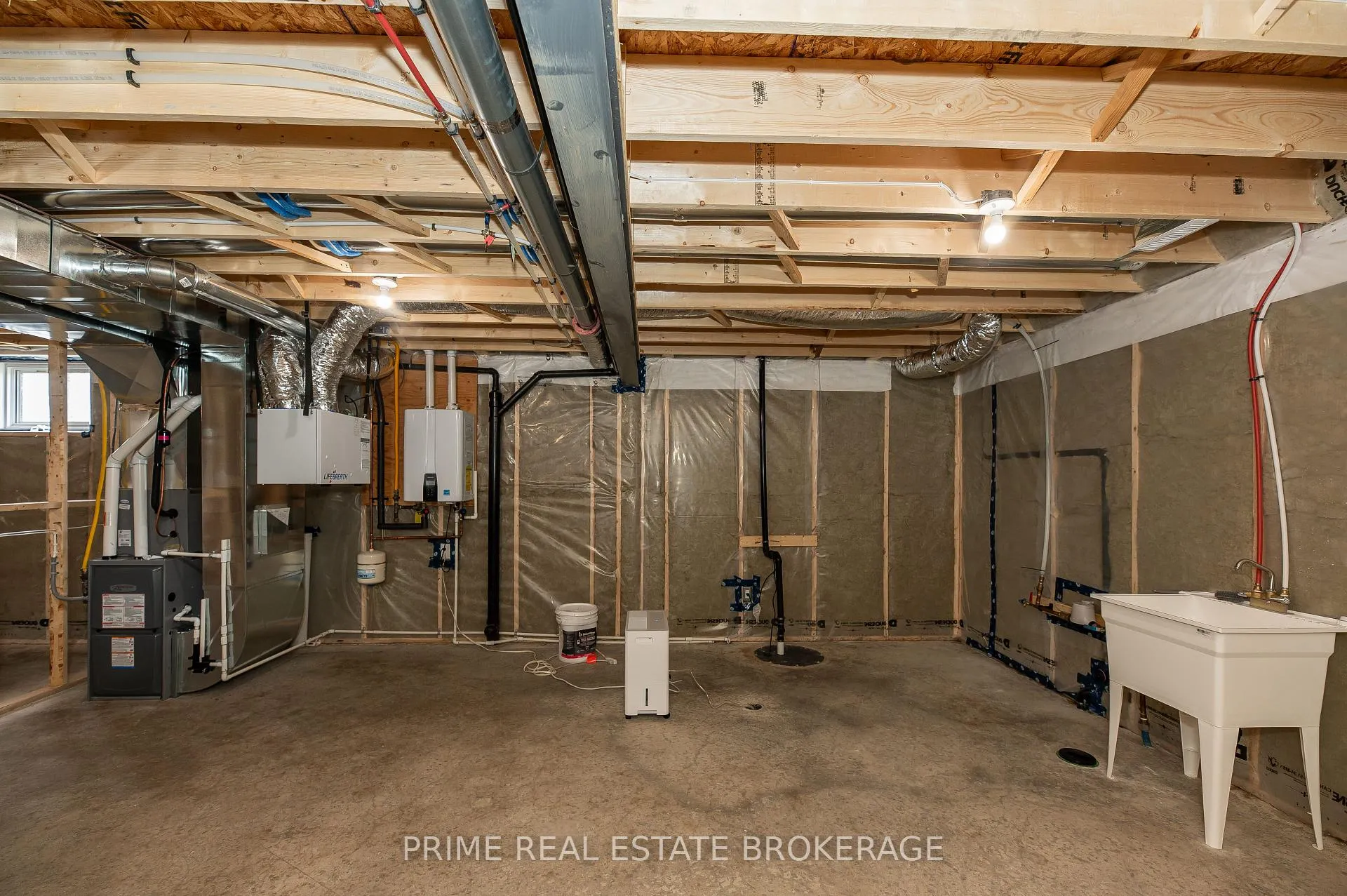 Photo 29 of 2 Macleod Court, West Elgin, West Lorne — HOMEH
