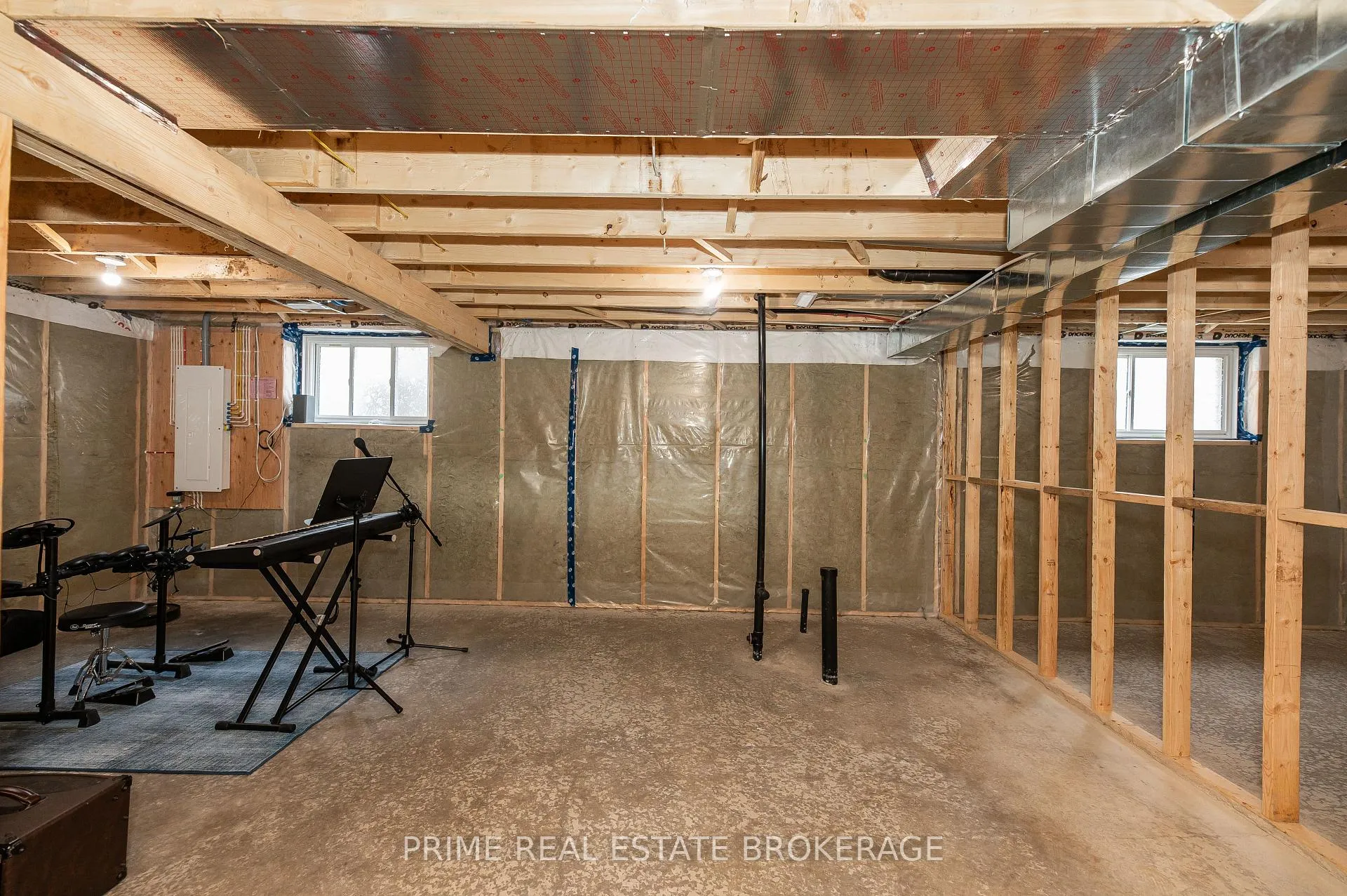 Photo 30 of 2 Macleod Court, West Elgin, West Lorne — HOMEH