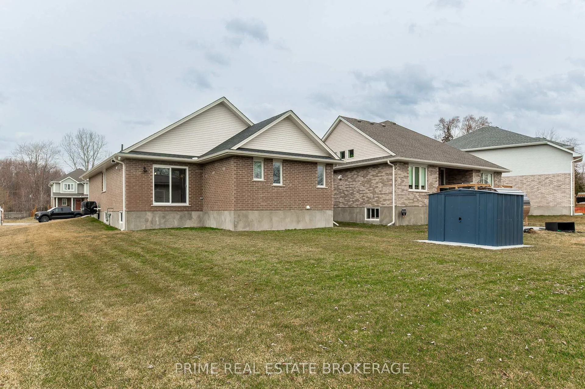 Photo 33 of 2 Macleod Court, West Elgin, West Lorne — HOMEH