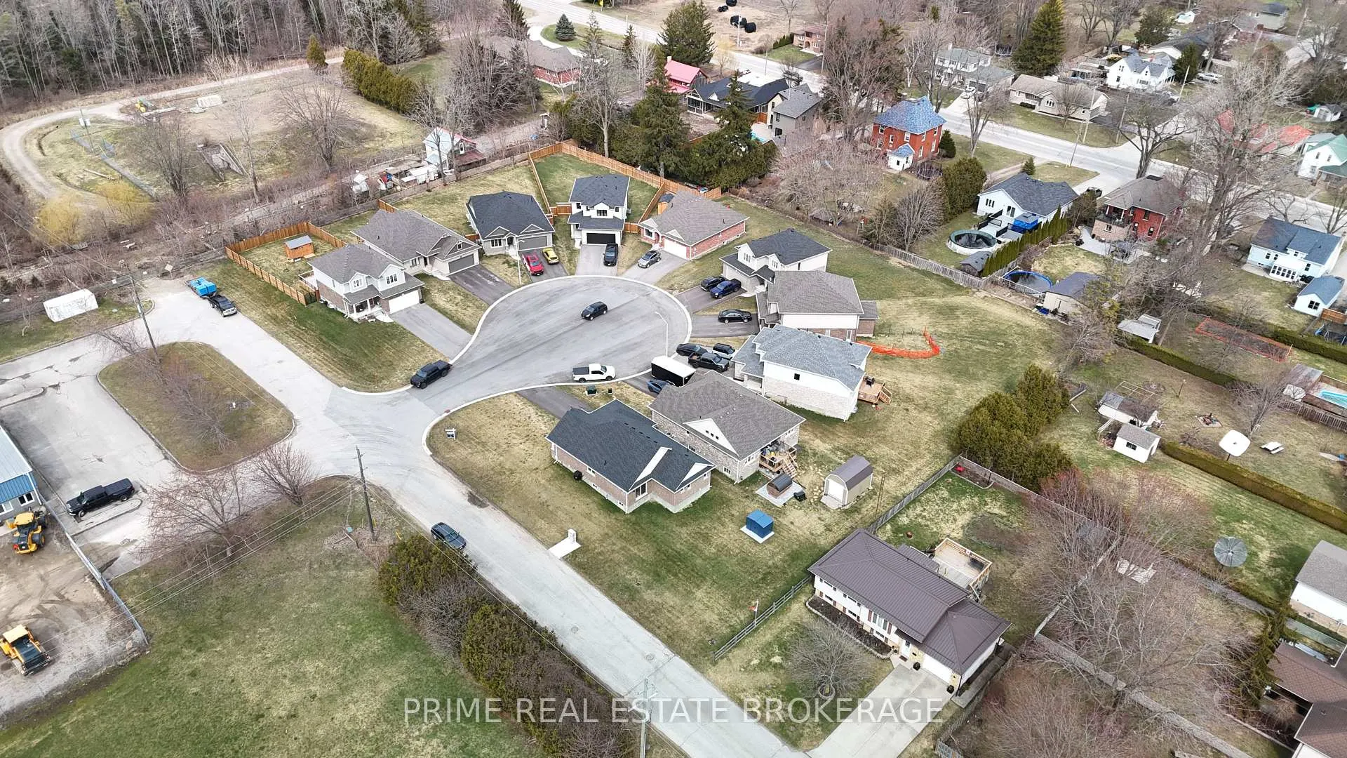 Photo 37 of 2 Macleod Court, West Elgin, West Lorne — HOMEH