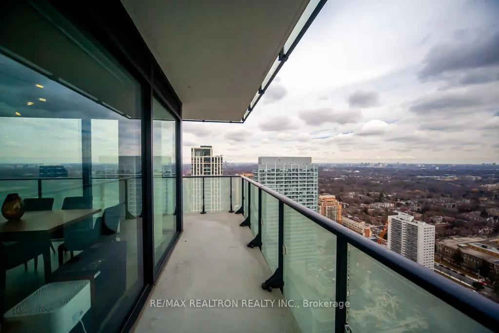 Photo 37 of Unit 4004, 161 Roehampton Avenue, Toronto, Mount Pleasant West — HOMEH