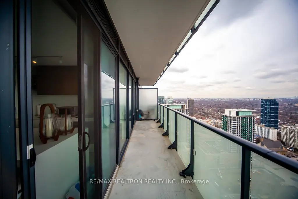 Photo 38 of Unit 4004, 161 Roehampton Avenue, Toronto, Mount Pleasant West — HOMEH