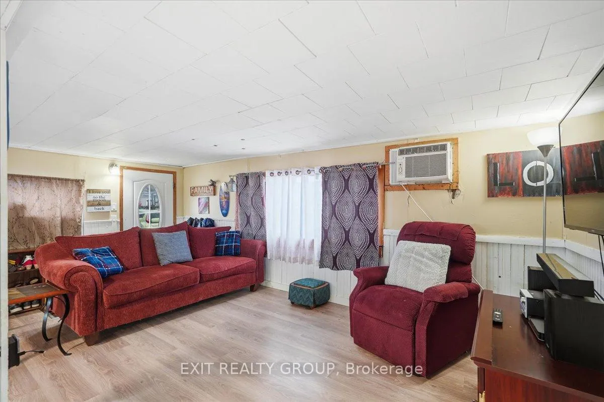 Photo 10 of Unit 57, 63 Whites Road, Quinte West, Sidney Ward — HOMEH