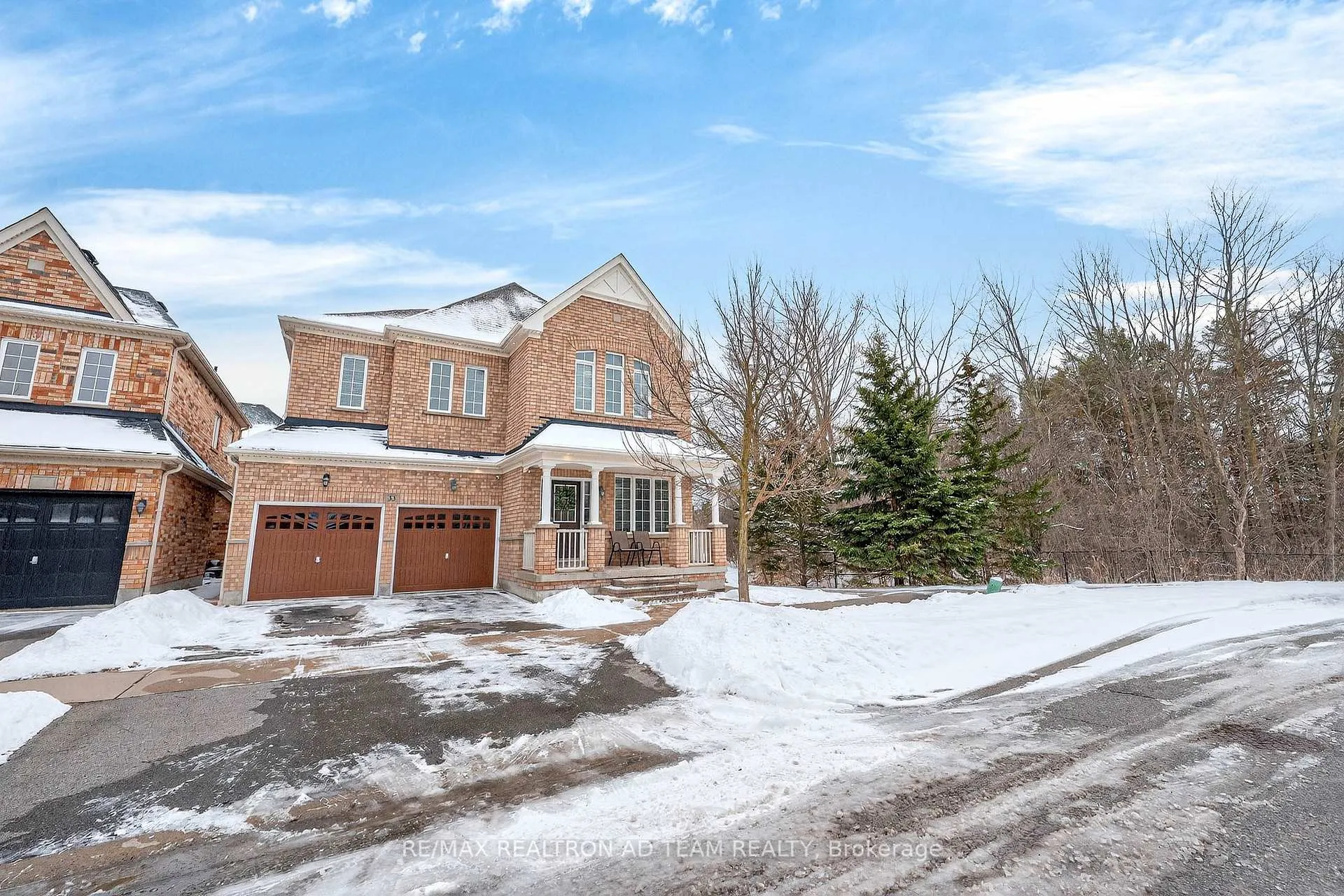 Photo 1 of 33 Wilsongary Circle, Ajax, Northeast Ajax — HOMEH