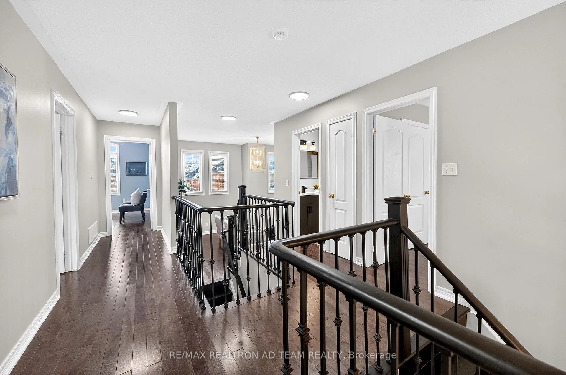 Photo 16 of 33 Wilsongary Circle, Ajax, Northeast Ajax — HOMEH