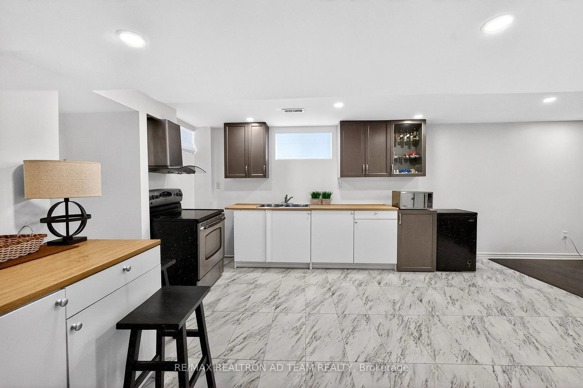 Photo 31 of 33 Wilsongary Circle, Ajax, Northeast Ajax — HOMEH