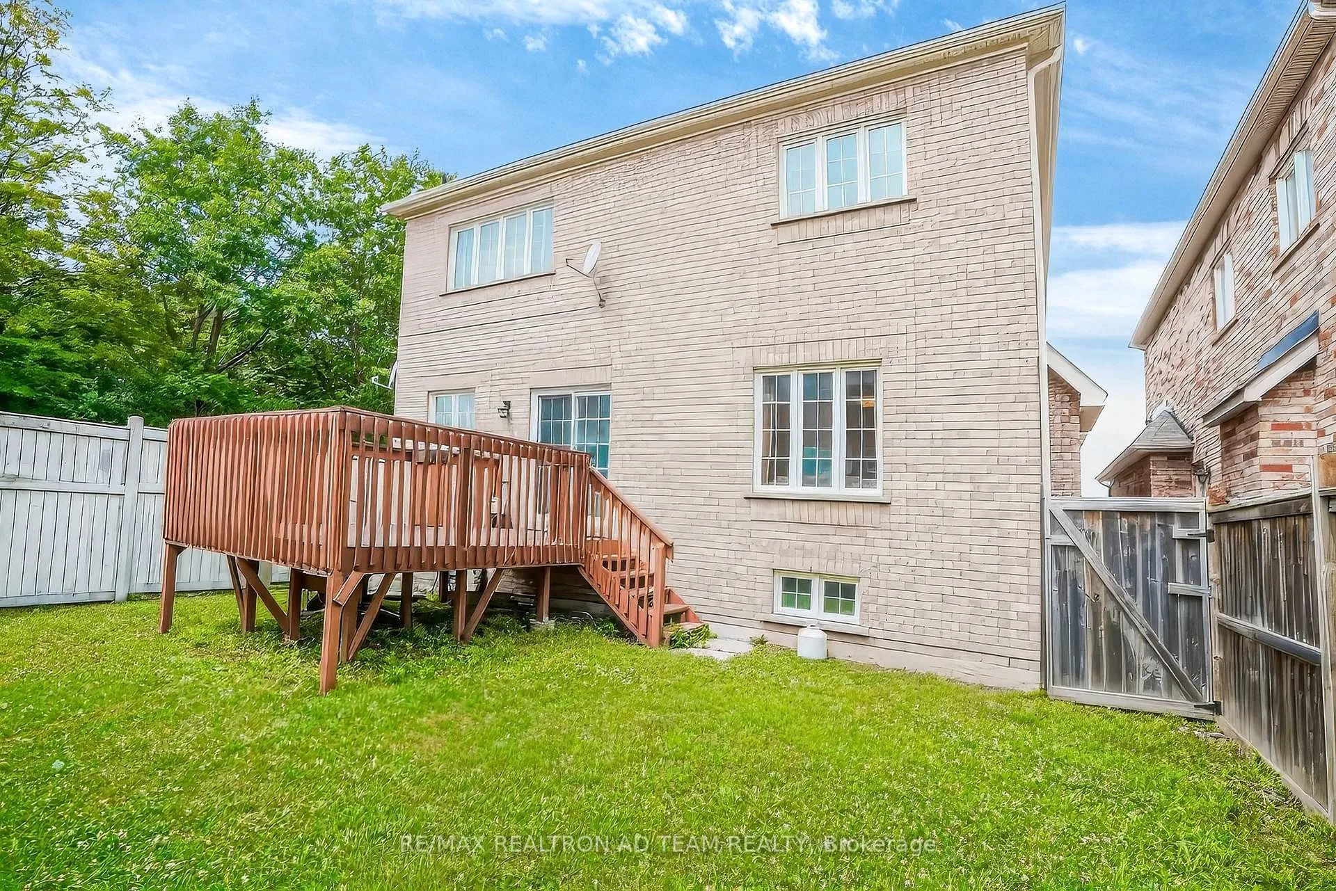 Photo 38 of 33 Wilsongary Circle, Ajax, Northeast Ajax — HOMEH