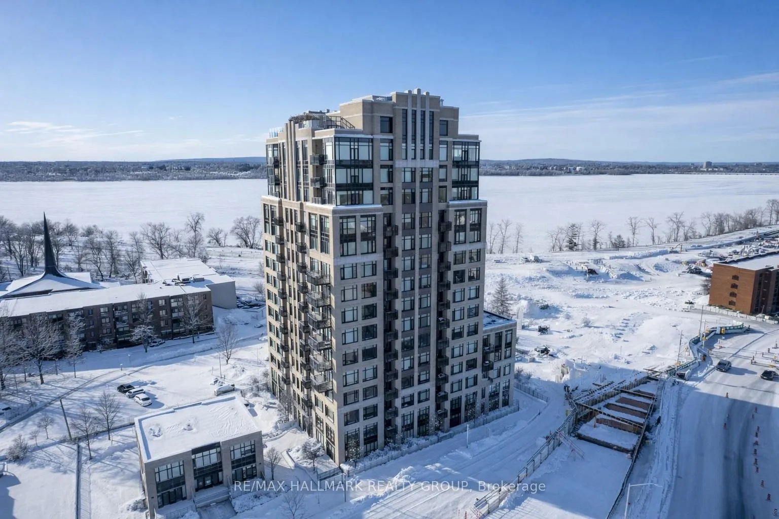 Photo 1 of Unit 302, 75 Cleary Avenue, Ottawa, Woodroffe — HOMEH