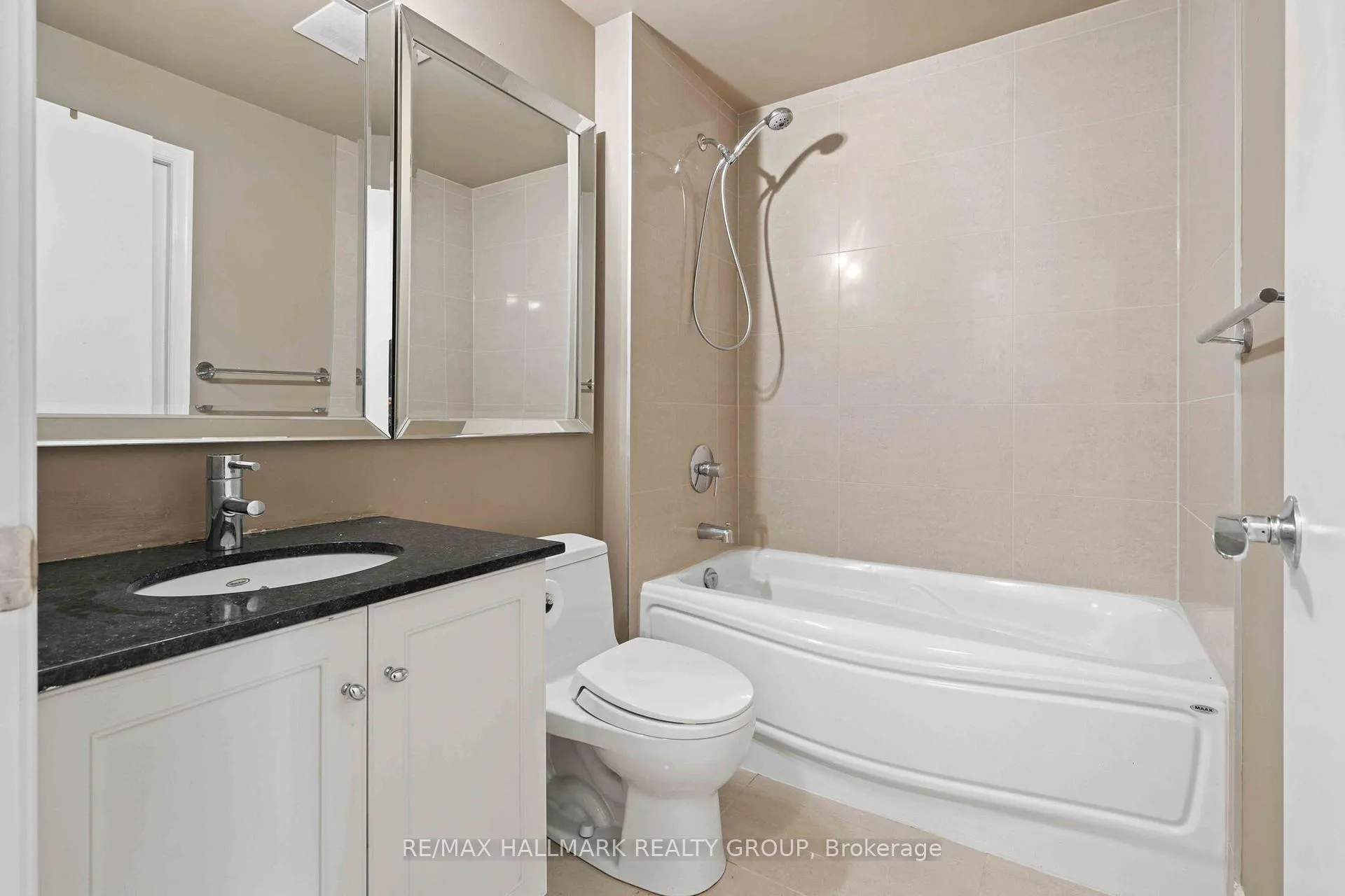 Photo 24 of Unit 302, 75 Cleary Avenue, Ottawa, Woodroffe — HOMEH