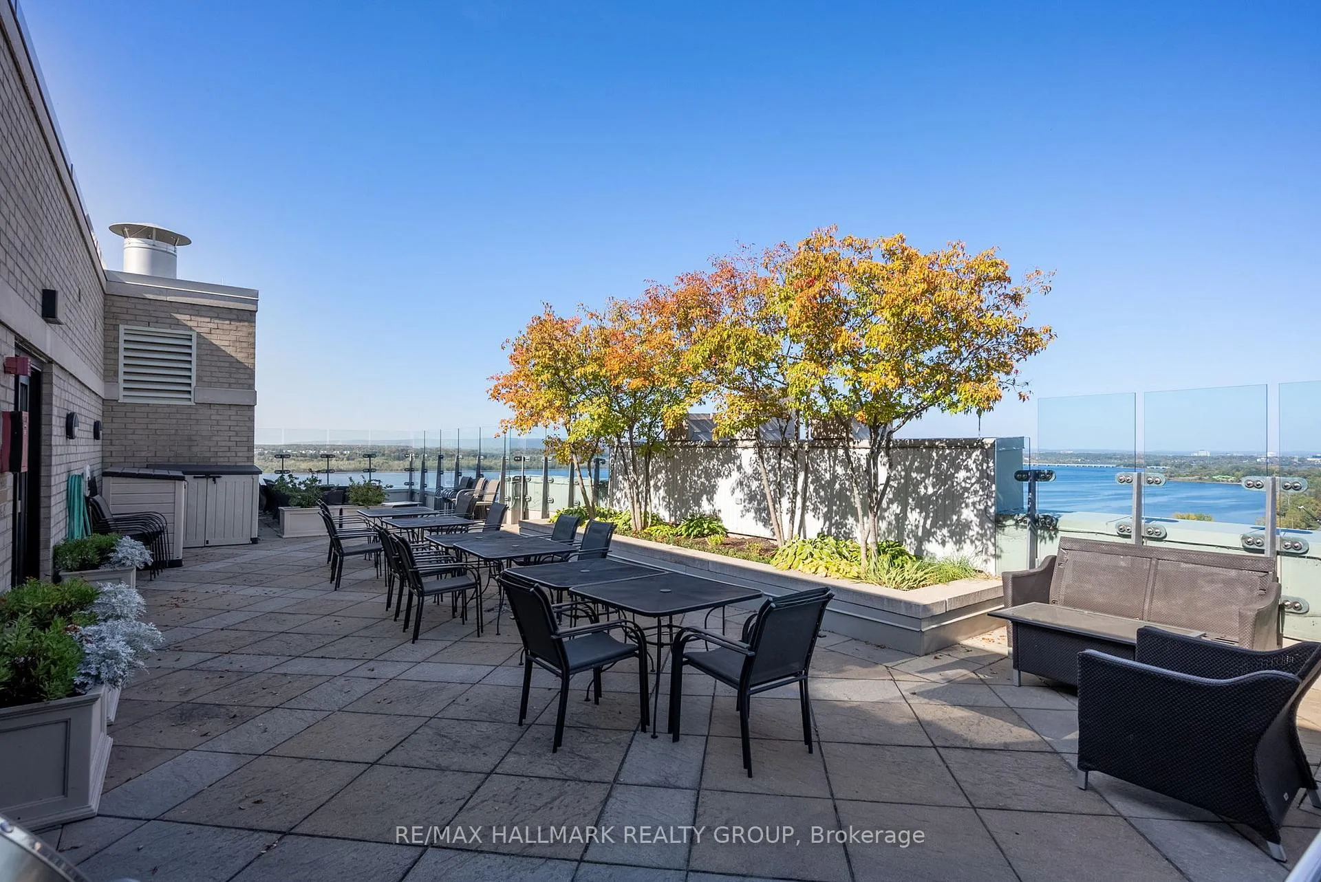 Photo 30 of Unit 302, 75 Cleary Avenue, Ottawa, Woodroffe — HOMEH