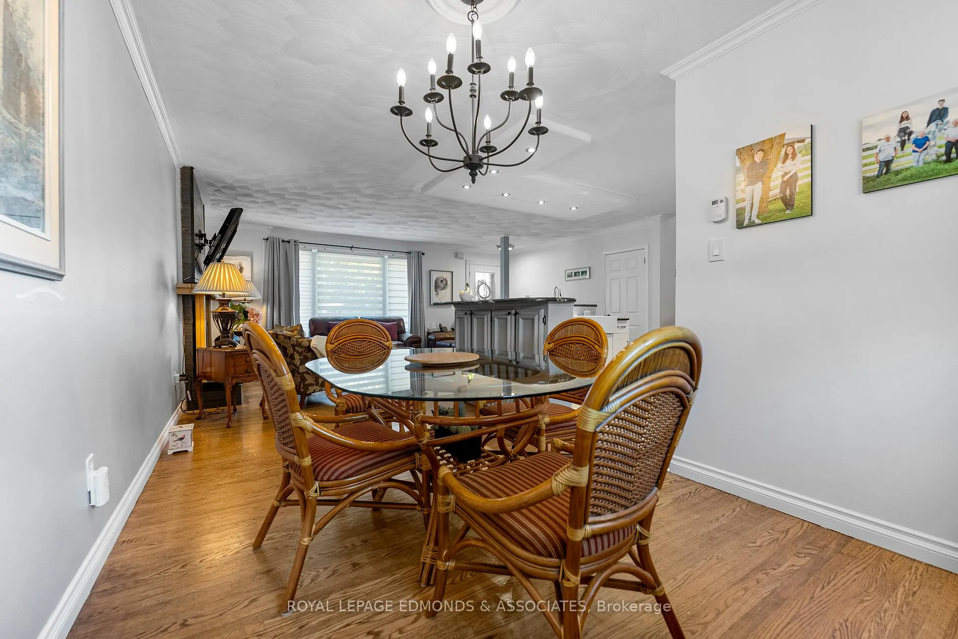 Photo 11 of 320 Patricia Avenue, Pembroke — HOMEH