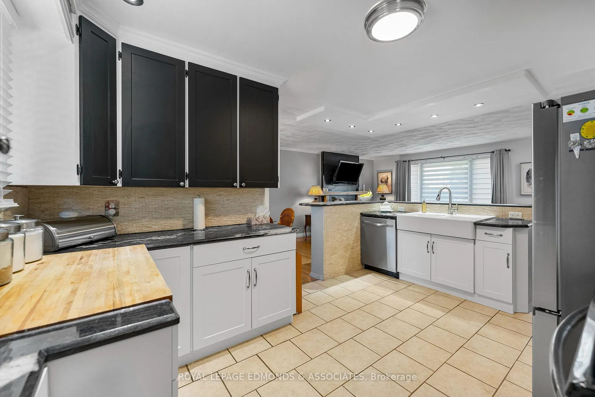 Photo 14 of 320 Patricia Avenue, Pembroke — HOMEH