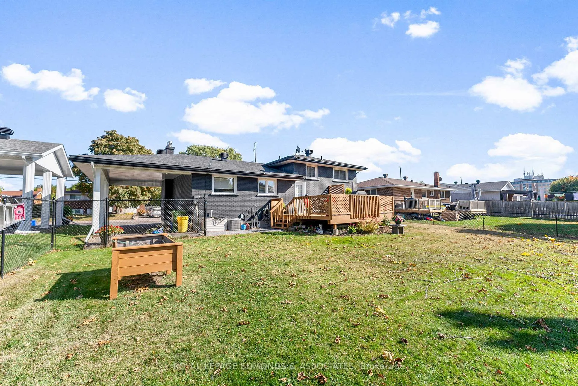 Photo 35 of 320 Patricia Avenue, Pembroke — HOMEH