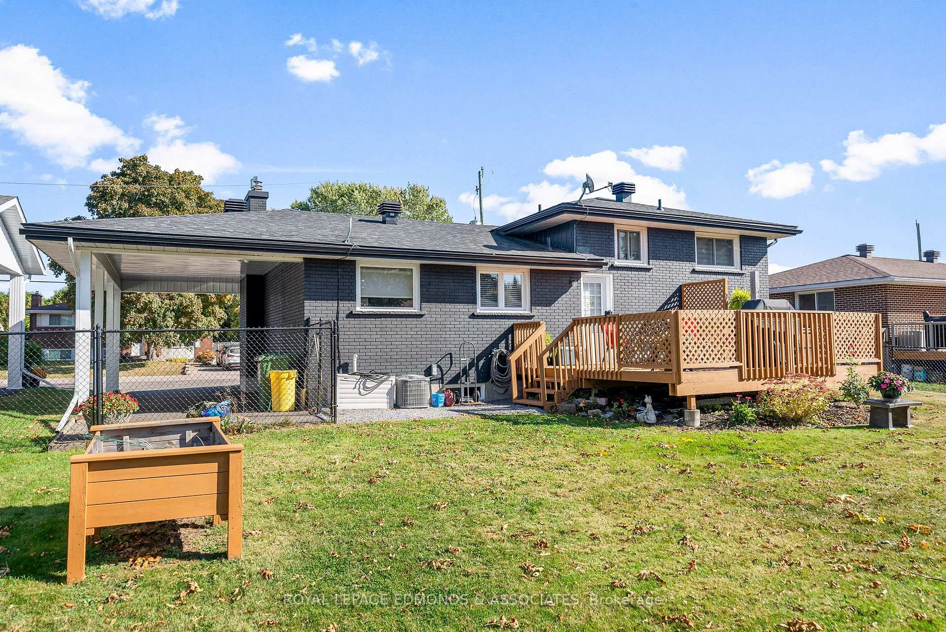 Photo 36 of 320 Patricia Avenue, Pembroke — HOMEH