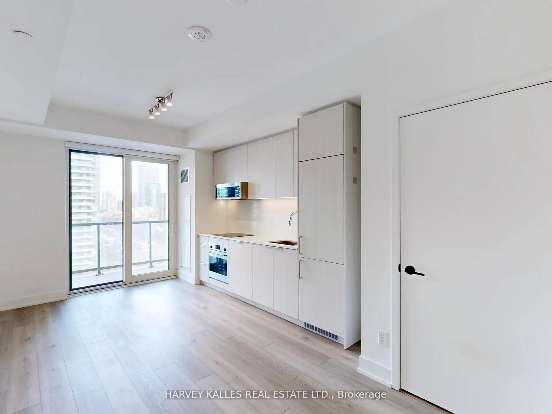 Photo 7 of Unit 1306, 308 Jarvis Street, Toronto, Church-Yonge Corridor — HOMEH