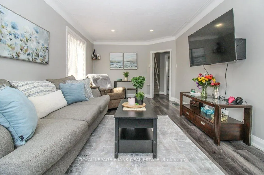 Photo 6 of 129 Arthur Avenue, Peterborough, Otonabee Ward 1 — HOMEH