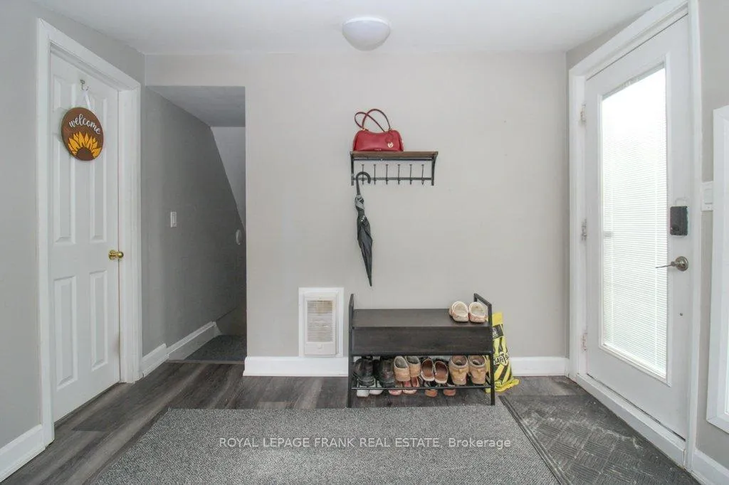 Photo 24 of 129 Arthur Avenue, Peterborough, Otonabee Ward 1 — HOMEH