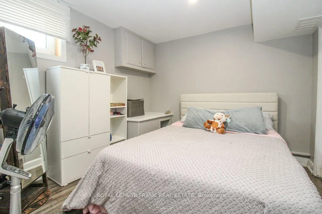 Photo 30 of 129 Arthur Avenue, Peterborough, Otonabee Ward 1 — HOMEH