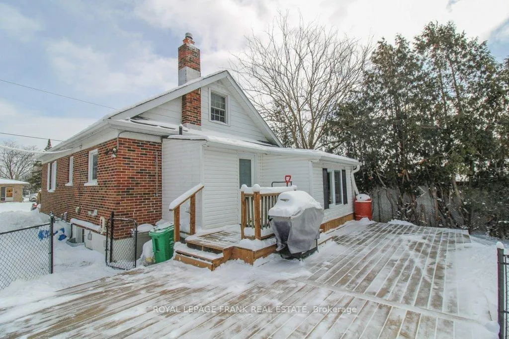 Photo 39 of 129 Arthur Avenue, Peterborough, Otonabee Ward 1 — HOMEH
