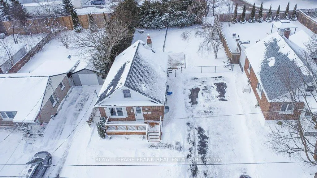 Photo 42 of 129 Arthur Avenue, Peterborough, Otonabee Ward 1 — HOMEH
