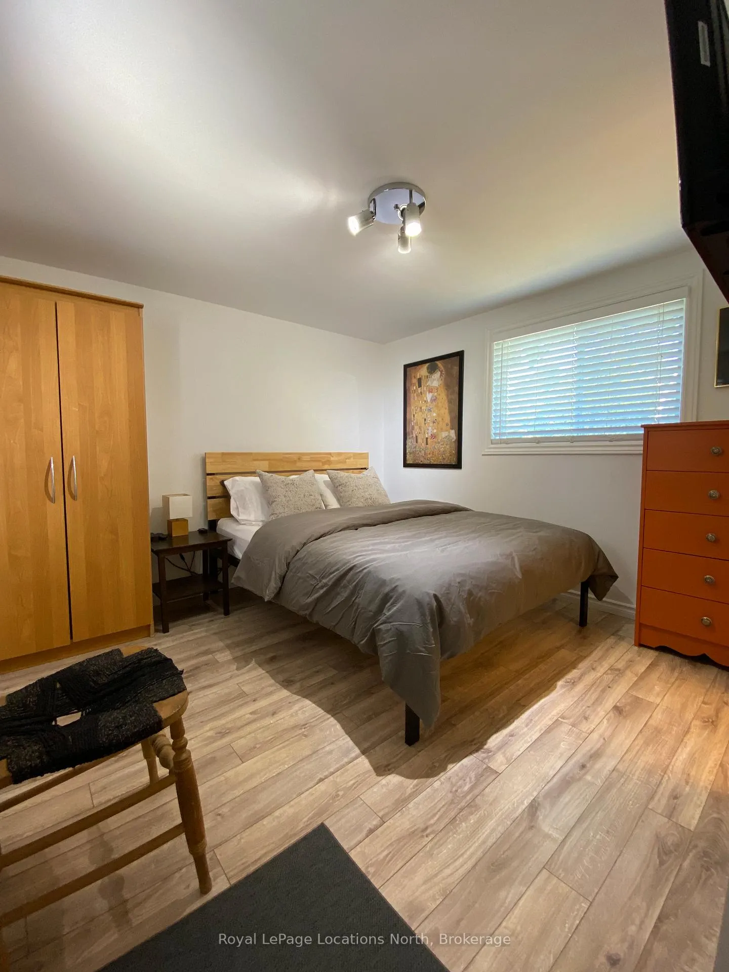 Photo 6 of 58 Indian Trail W, Collingwood — HOMEH