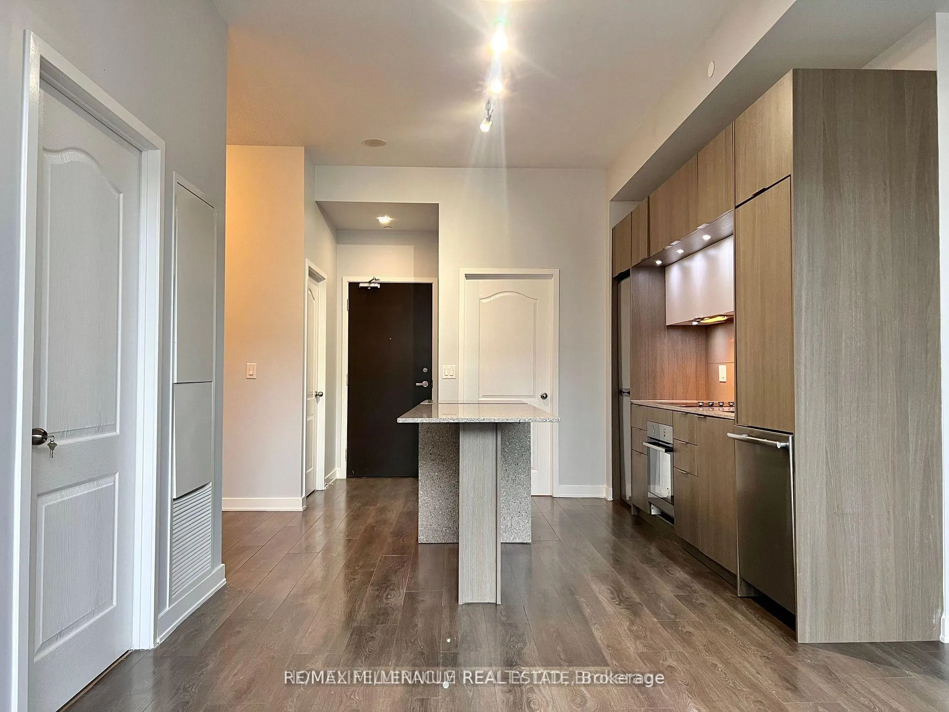 Photo 11 of Unit 402, 55 Regent Park Boulevard, Toronto, Regent Park — HOMEH