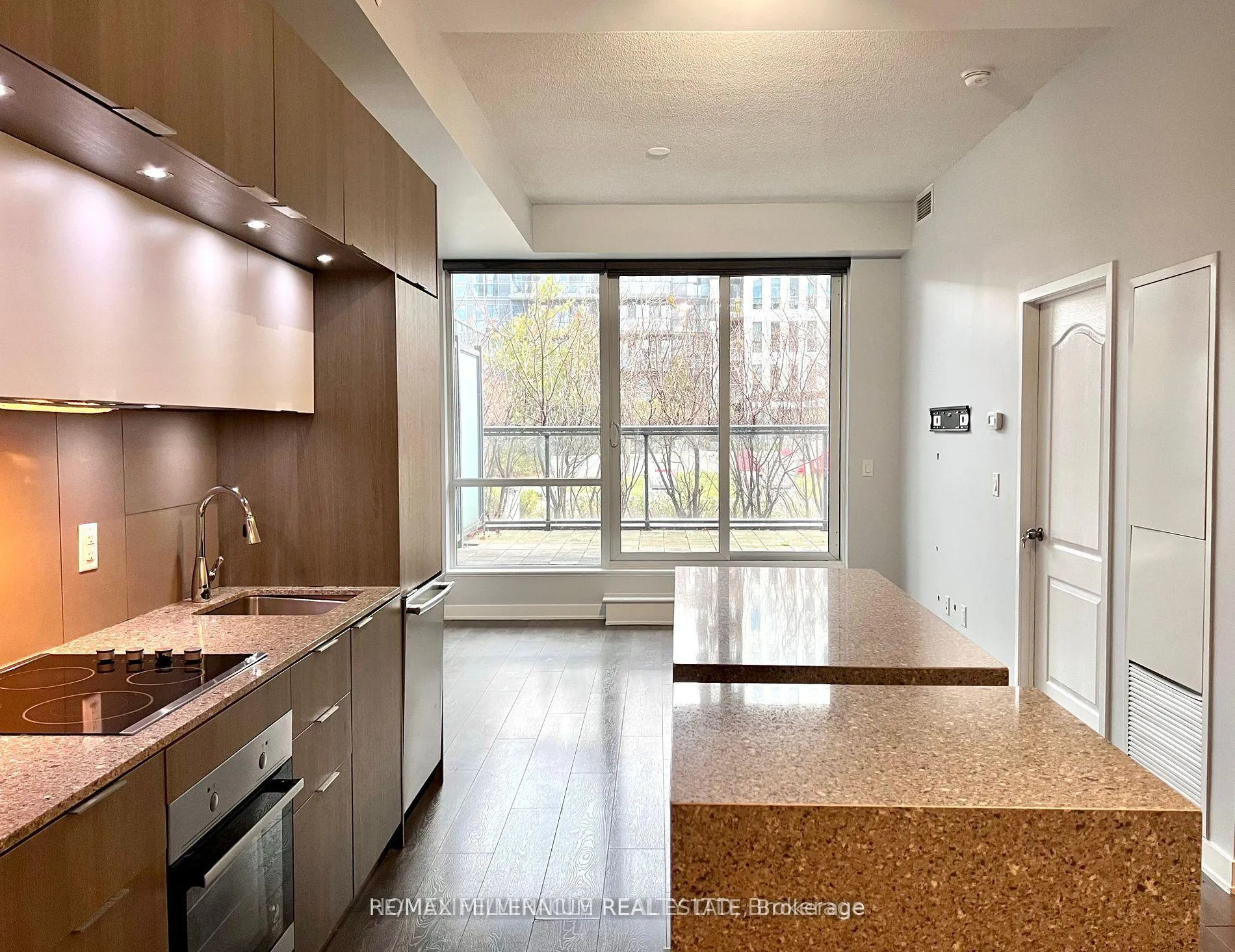 Photo 12 of Unit 402, 55 Regent Park Boulevard, Toronto, Regent Park — HOMEH