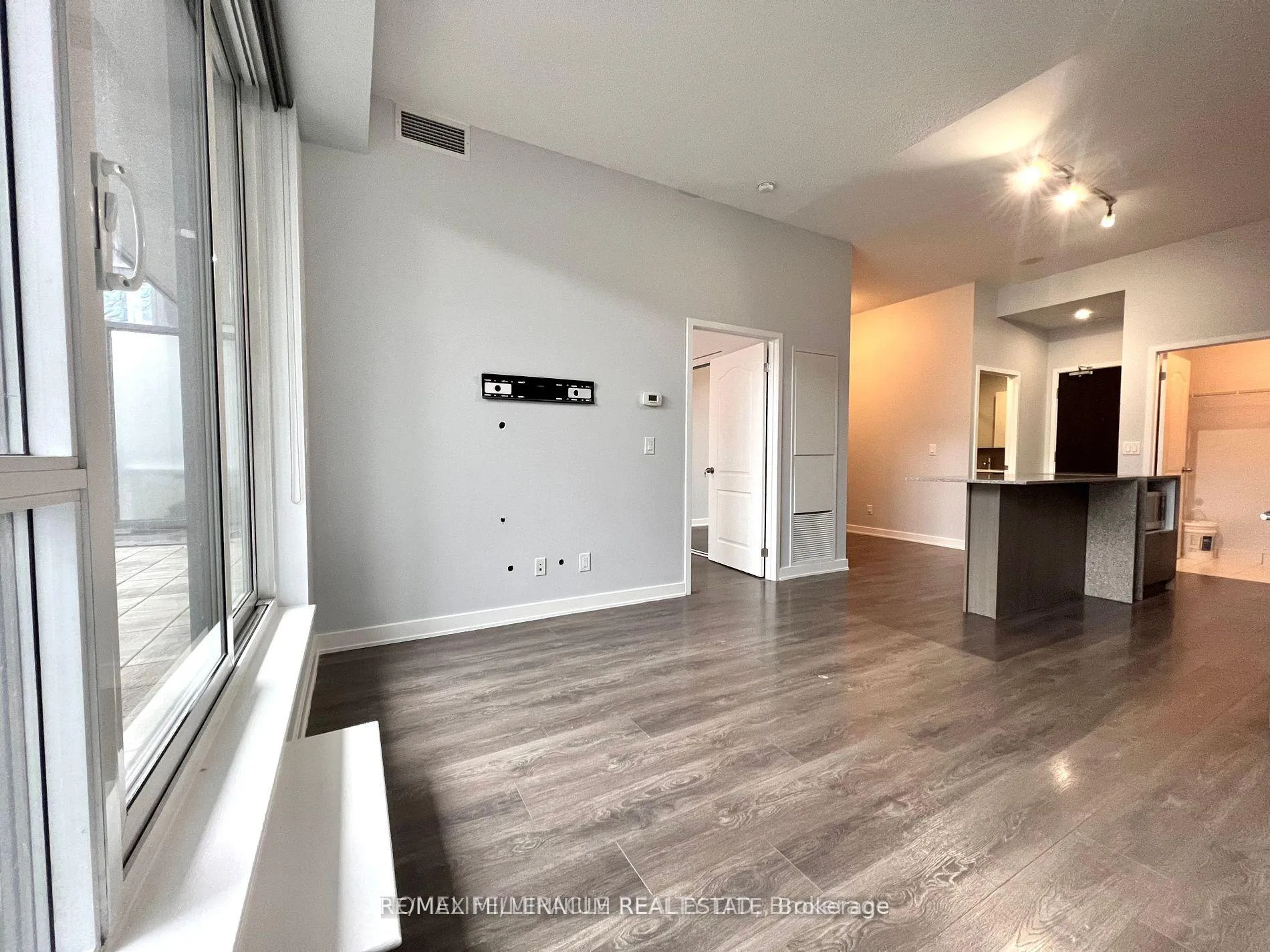Photo 19 of Unit 402, 55 Regent Park Boulevard, Toronto, Regent Park — HOMEH