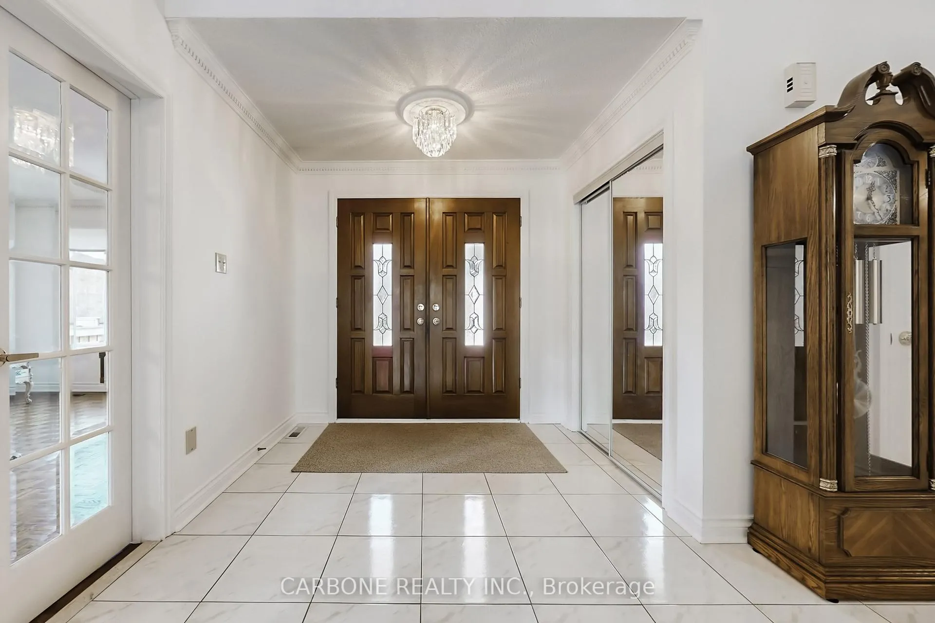 Photo 3 of 171 Villa Park Drive, Vaughan, East Woodbridge — HOMEH
