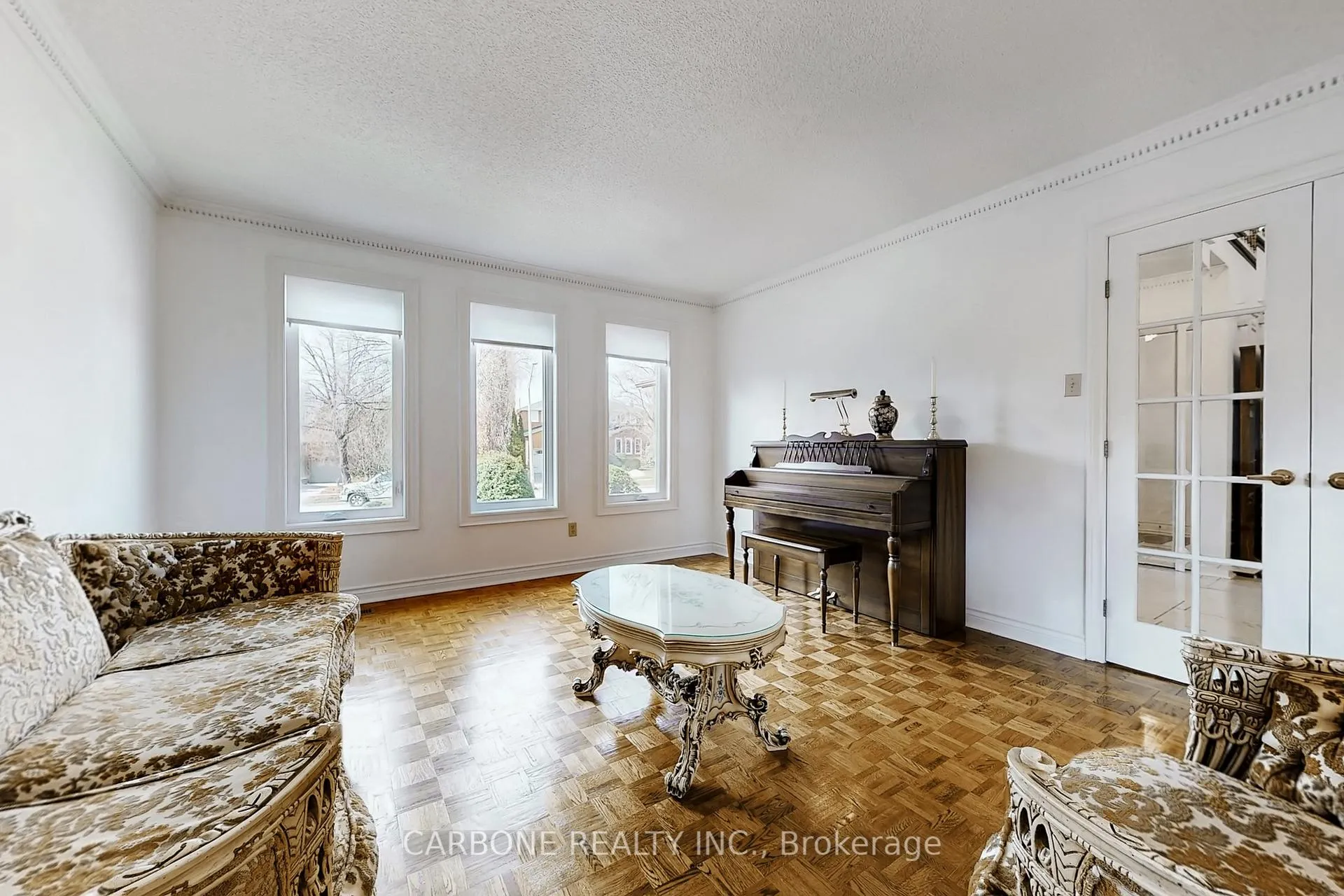 Photo 6 of 171 Villa Park Drive, Vaughan, East Woodbridge — HOMEH