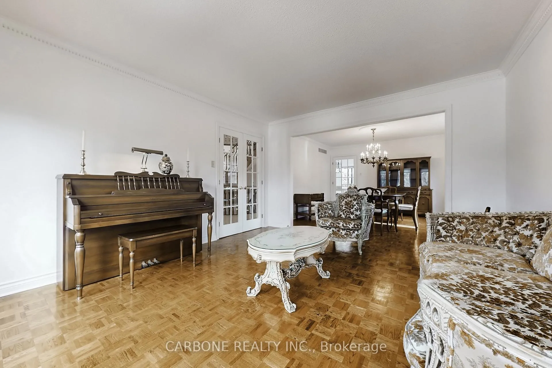 Photo 7 of 171 Villa Park Drive, Vaughan, East Woodbridge — HOMEH