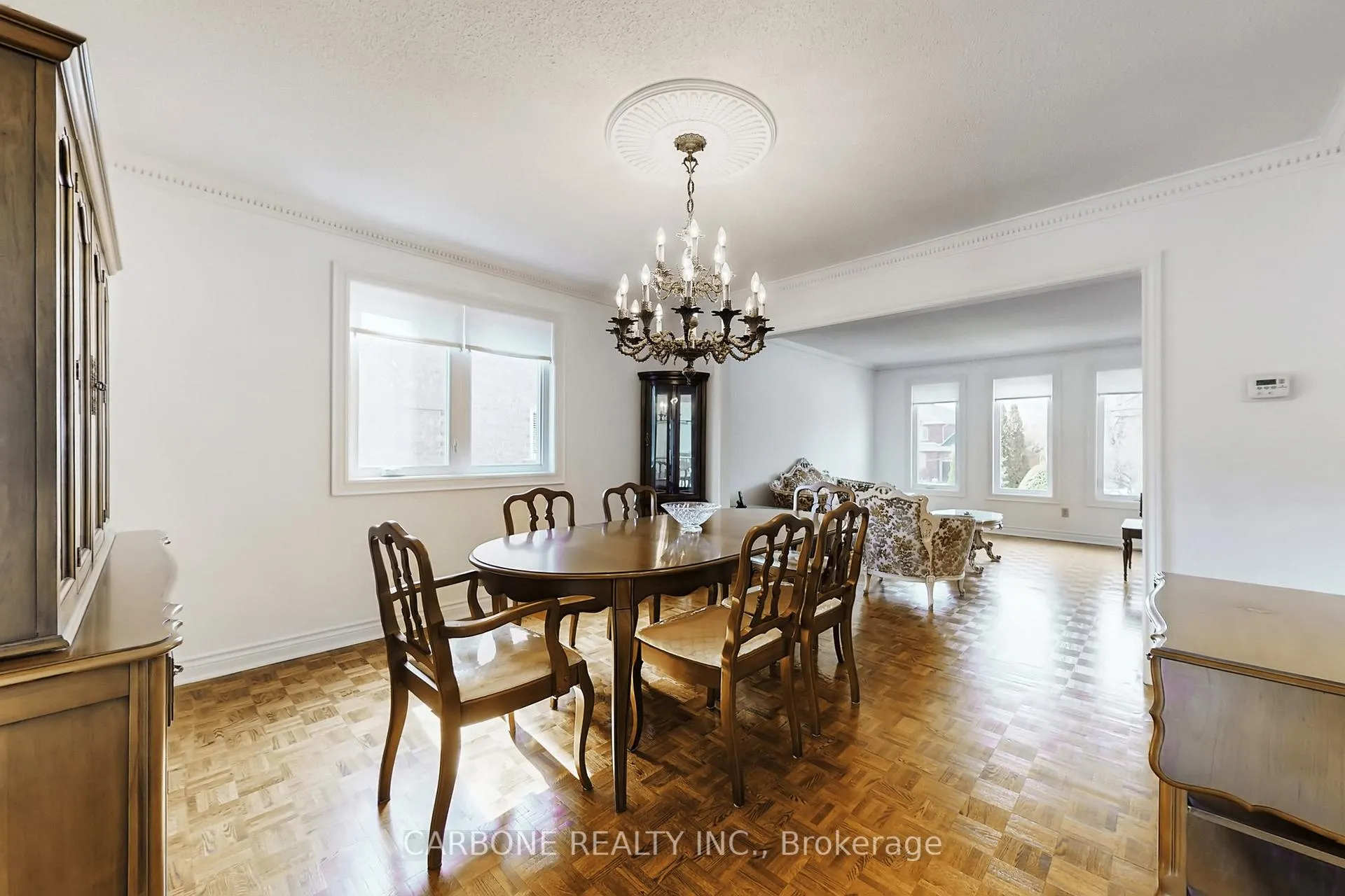 Photo 8 of 171 Villa Park Drive, Vaughan, East Woodbridge — HOMEH