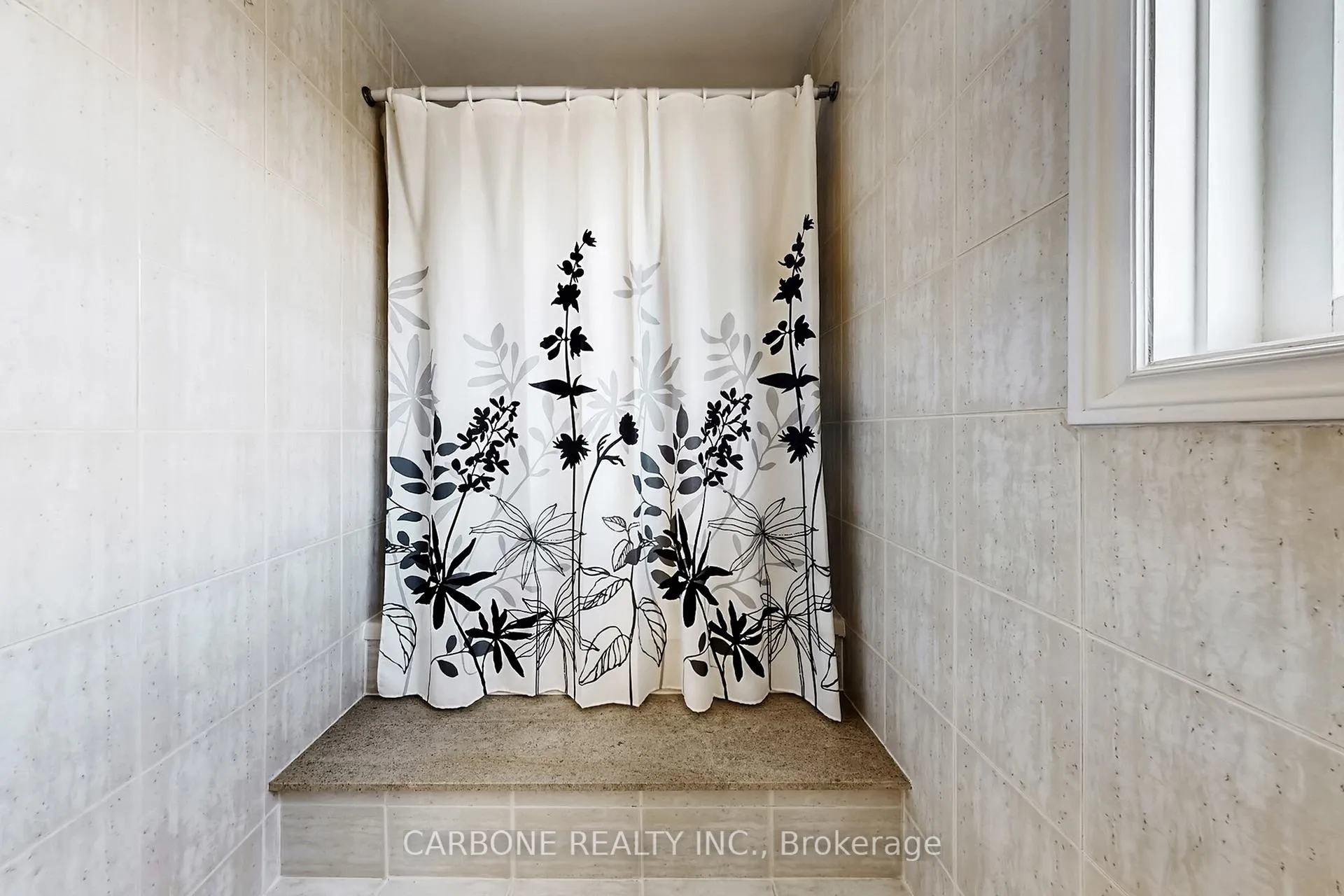 Photo 29 of 171 Villa Park Drive, Vaughan, East Woodbridge — HOMEH