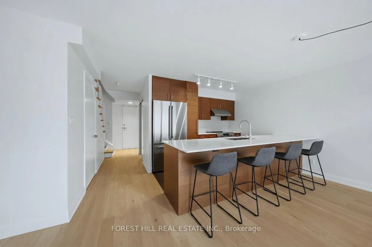 Photo 6 of Unit 631, 139 Merton Street, Toronto, Mount Pleasant West — HOMEH