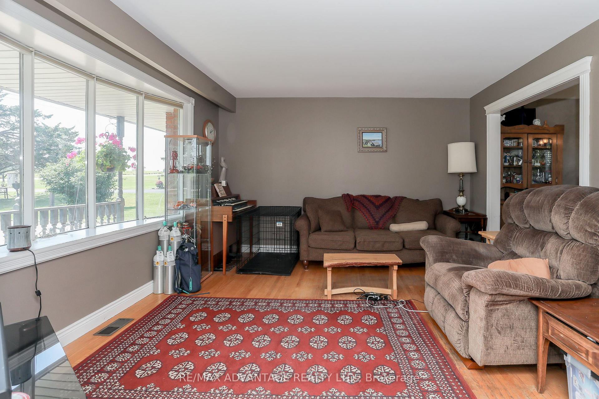 Photo 9 of 5928 St. James Drive, Lucan Biddulph, Rural Lucan Biddulph — HOMEH
