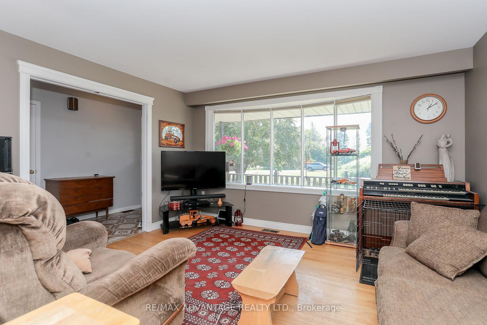 Photo 10 of 5928 St. James Drive, Lucan Biddulph, Rural Lucan Biddulph — HOMEH