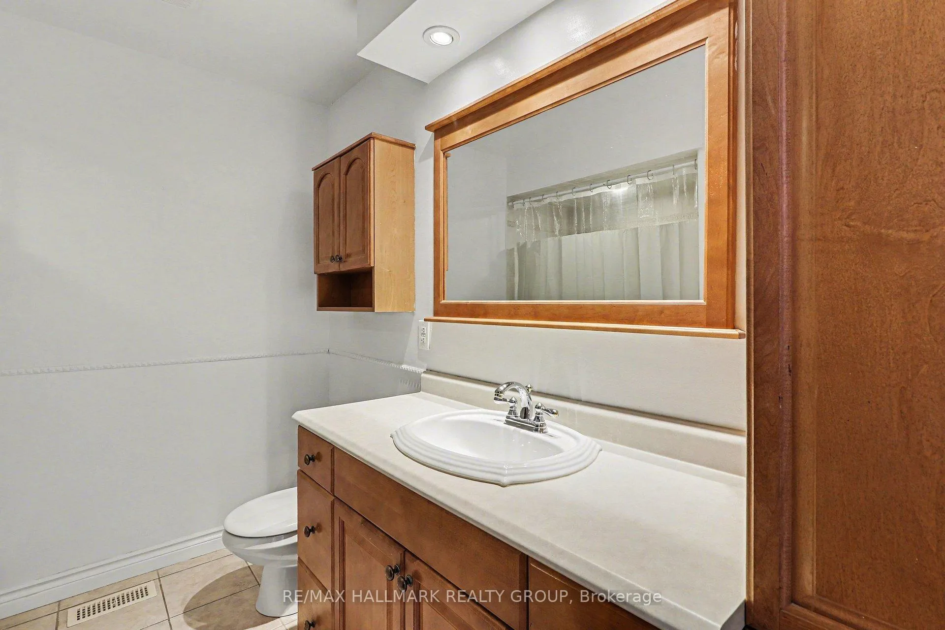Photo 9 of 1753 Heron Road, Ottawa, Guildwood Estates - Urbandale Acres — HOMEH