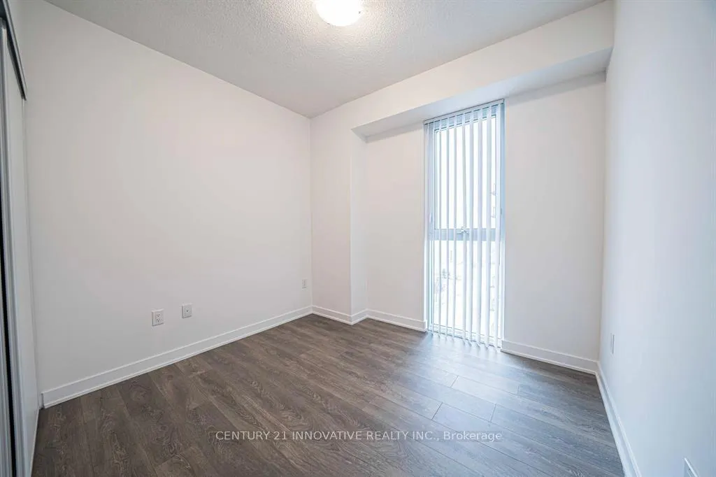 Photo 18 of Unit 902, 10 Honeycrisp Crescent, Vaughan, Vaughan Corporate Centre — HOMEH