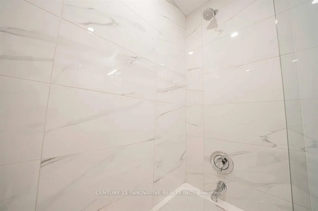 Photo 28 of Unit 902, 10 Honeycrisp Crescent, Vaughan, Vaughan Corporate Centre — HOMEH