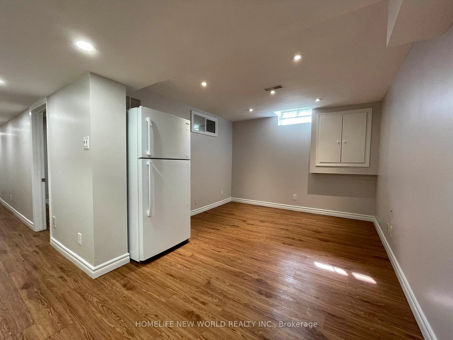 Photo 7 of 85 William Honey Crescent, Markham, Middlefield — HOMEH
