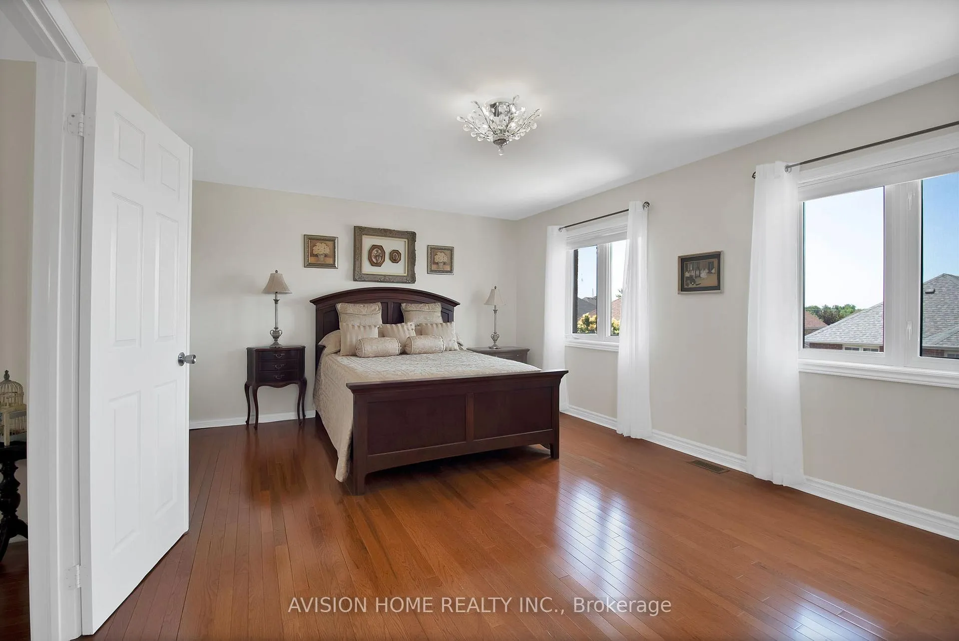 Photo 15 of 26 Andrew Hill Drive, Vaughan, Vellore Village — HOMEH