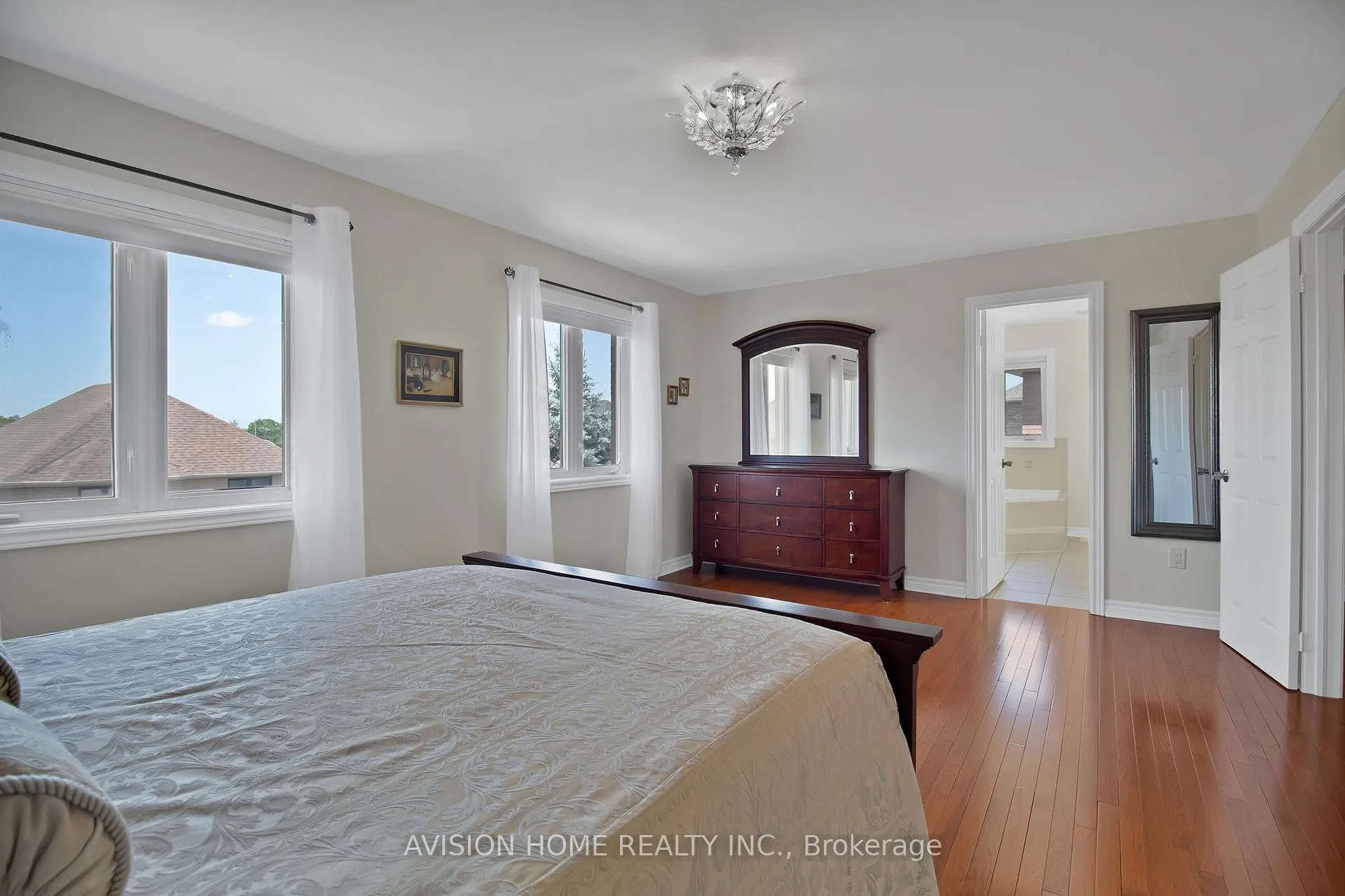 Photo 16 of 26 Andrew Hill Drive, Vaughan, Vellore Village — HOMEH