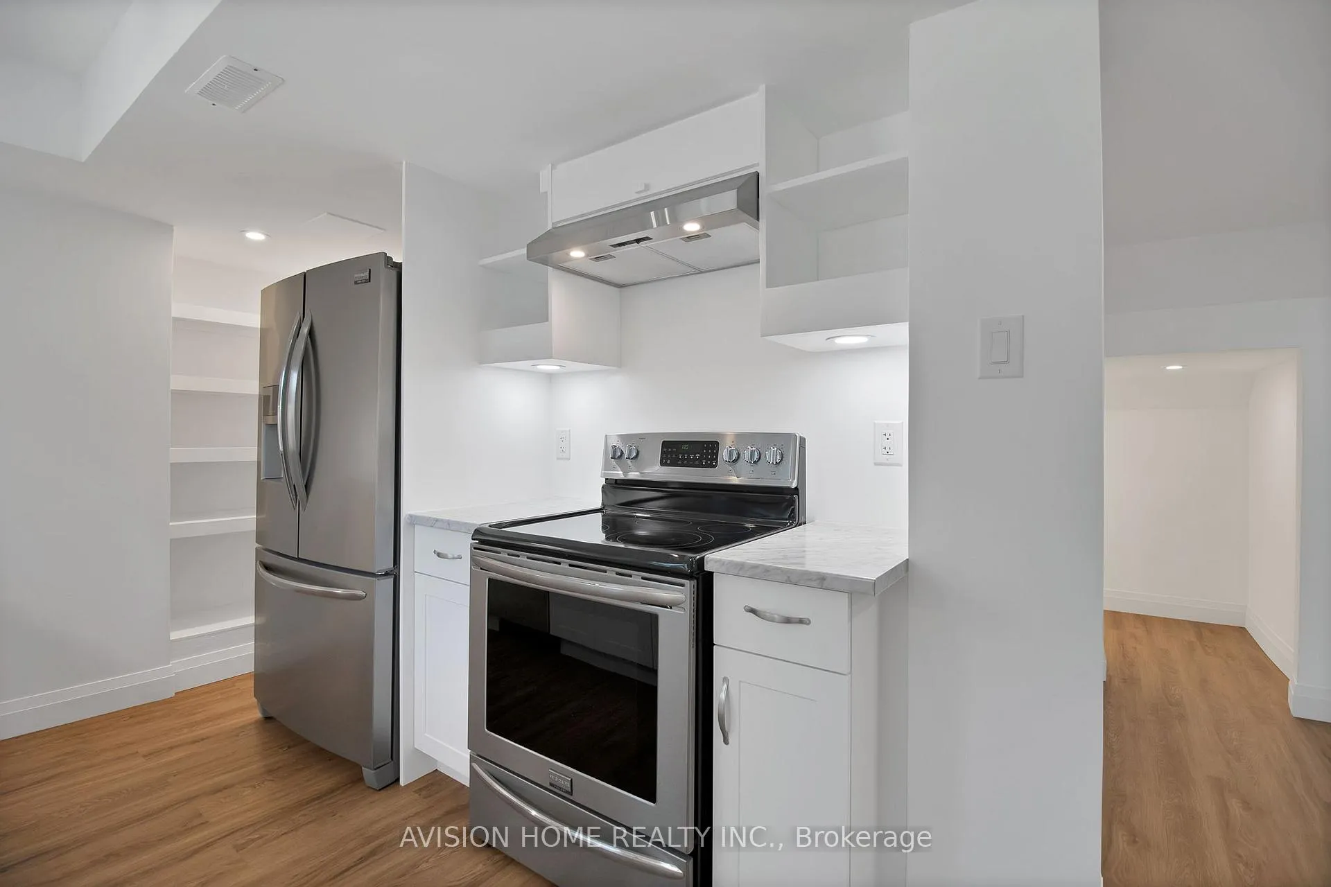 Photo 28 of 26 Andrew Hill Drive, Vaughan, Vellore Village — HOMEH