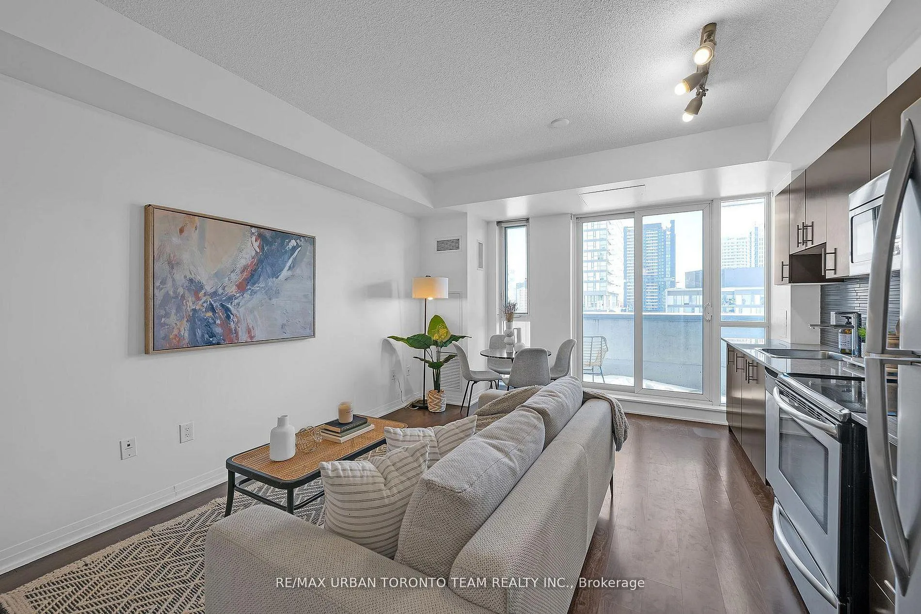 Photo 7 of Unit 816, 25 Cole Street, Toronto, Regent Park — HOMEH
