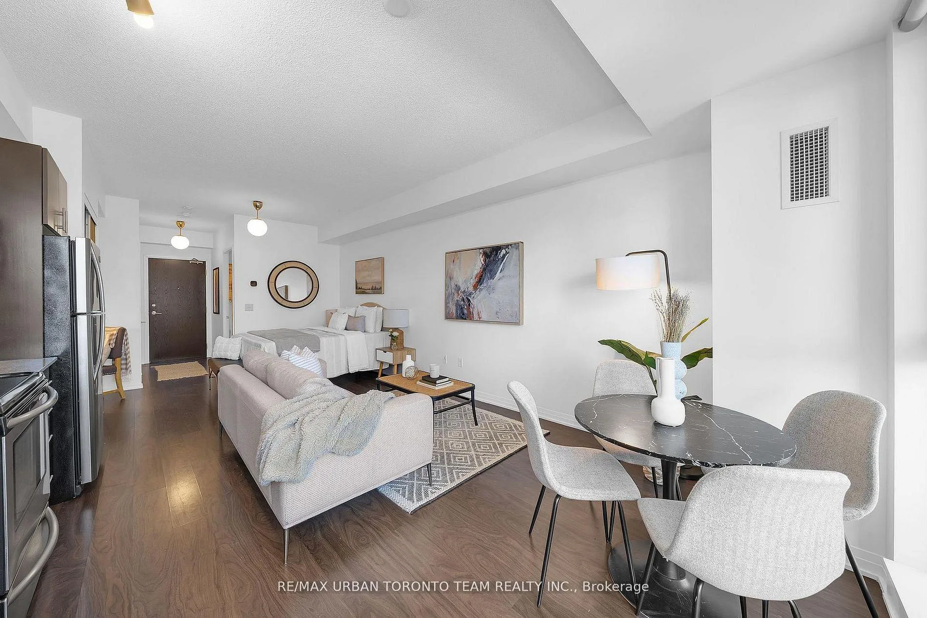 Photo 8 of Unit 816, 25 Cole Street, Toronto, Regent Park — HOMEH