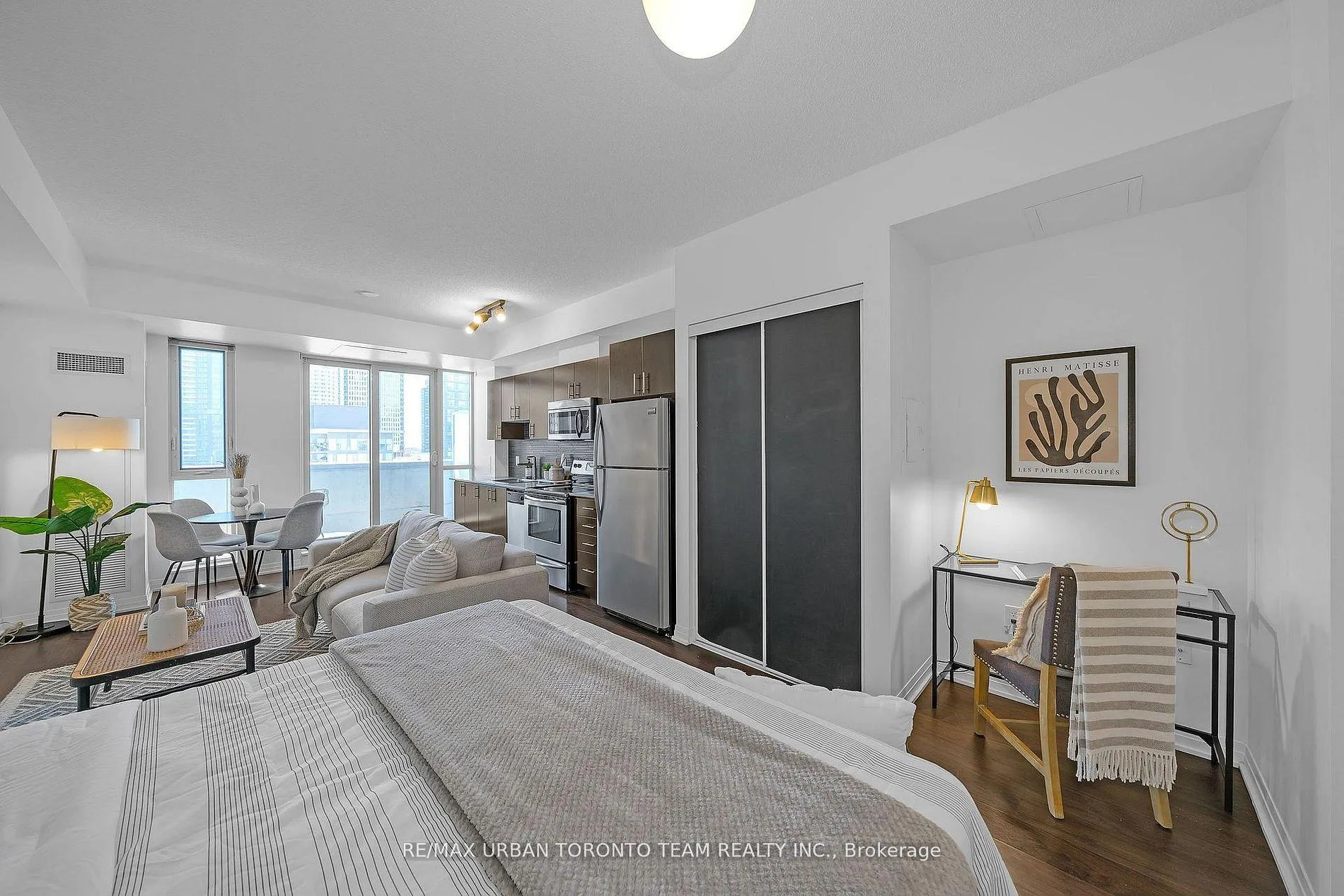 Photo 13 of Unit 816, 25 Cole Street, Toronto, Regent Park — HOMEH