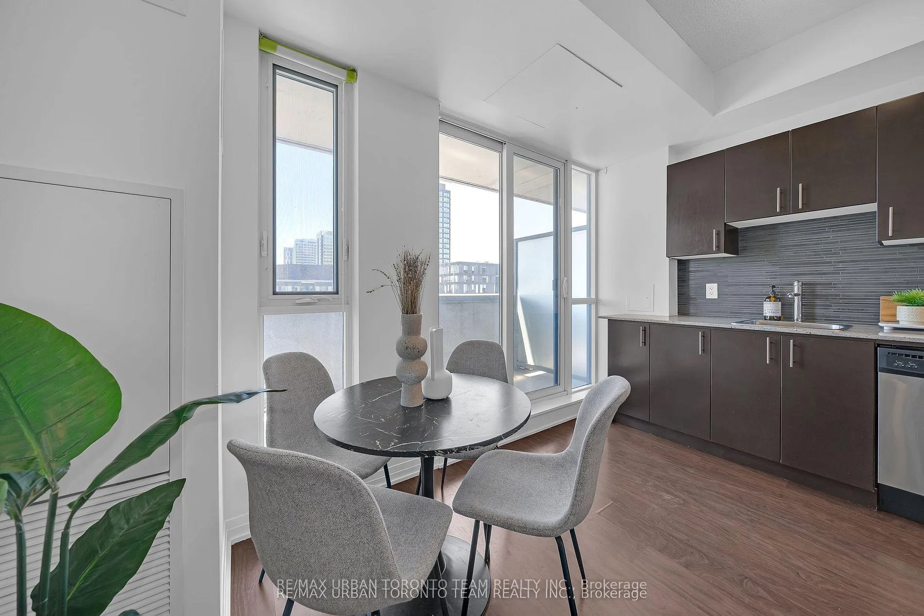 Photo 16 of Unit 816, 25 Cole Street, Toronto, Regent Park — HOMEH