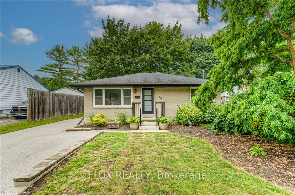 Photo 1 of 98 Harber Avenue, Kitchener — HOMEH