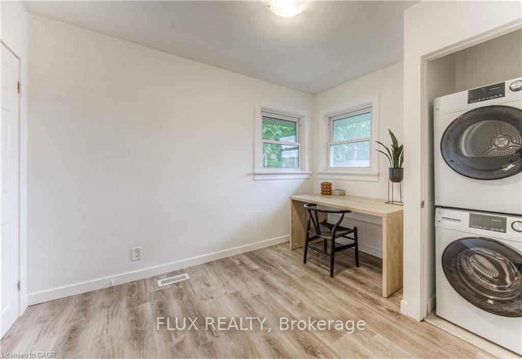 Photo 24 of 98 Harber Avenue, Kitchener — HOMEH